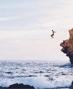 Coasteering and Cliff Jumping in Albufeira